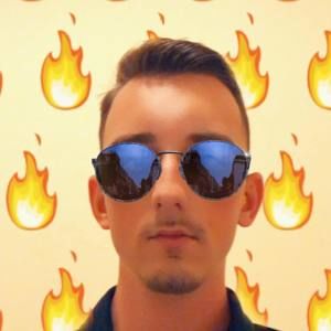 Meet your Posher, Daniel